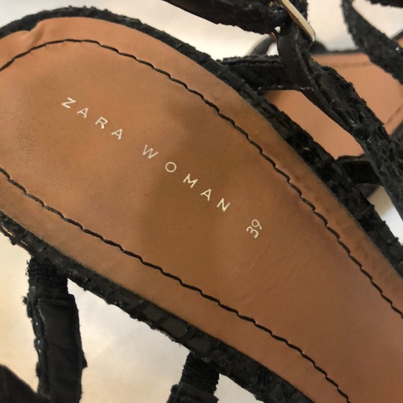 Zara Beautiful Black Sandals - Picture 4 of 7